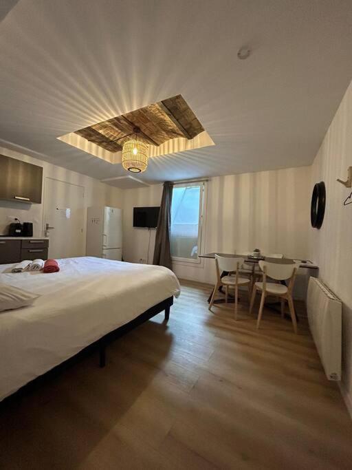 Cellar- Appartement Sous-Sol Atypique Reims Extérieur photo